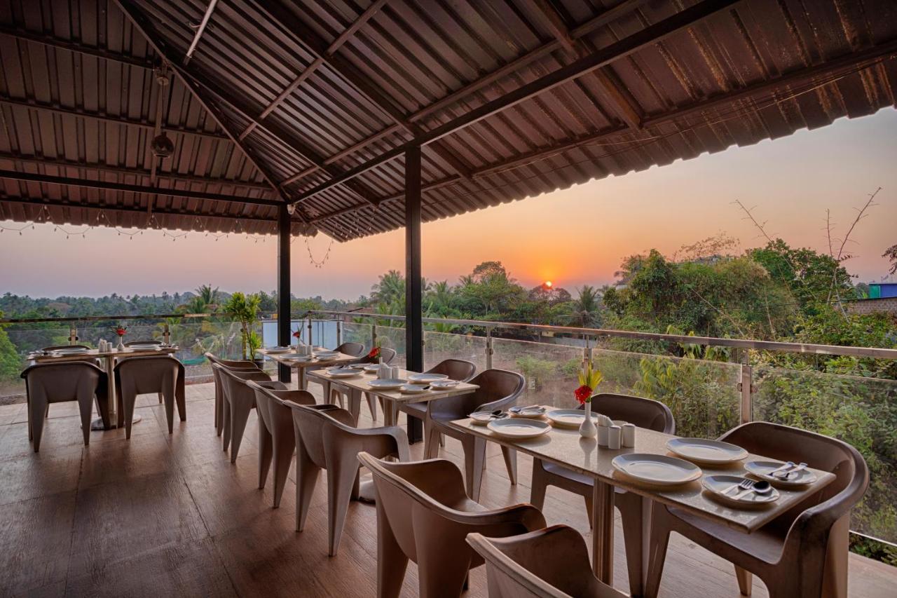 Koko Maya By Stone Wood Comfort Resort Ashvem Beach